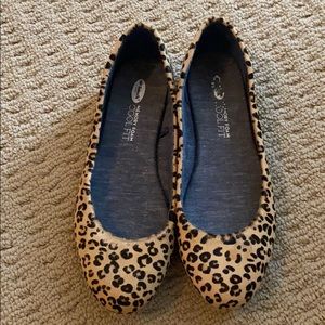 Leopard flats